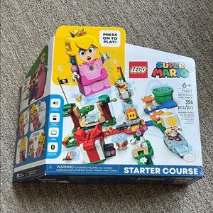 LEGO Super Mario Adventures with Peach Starter Course